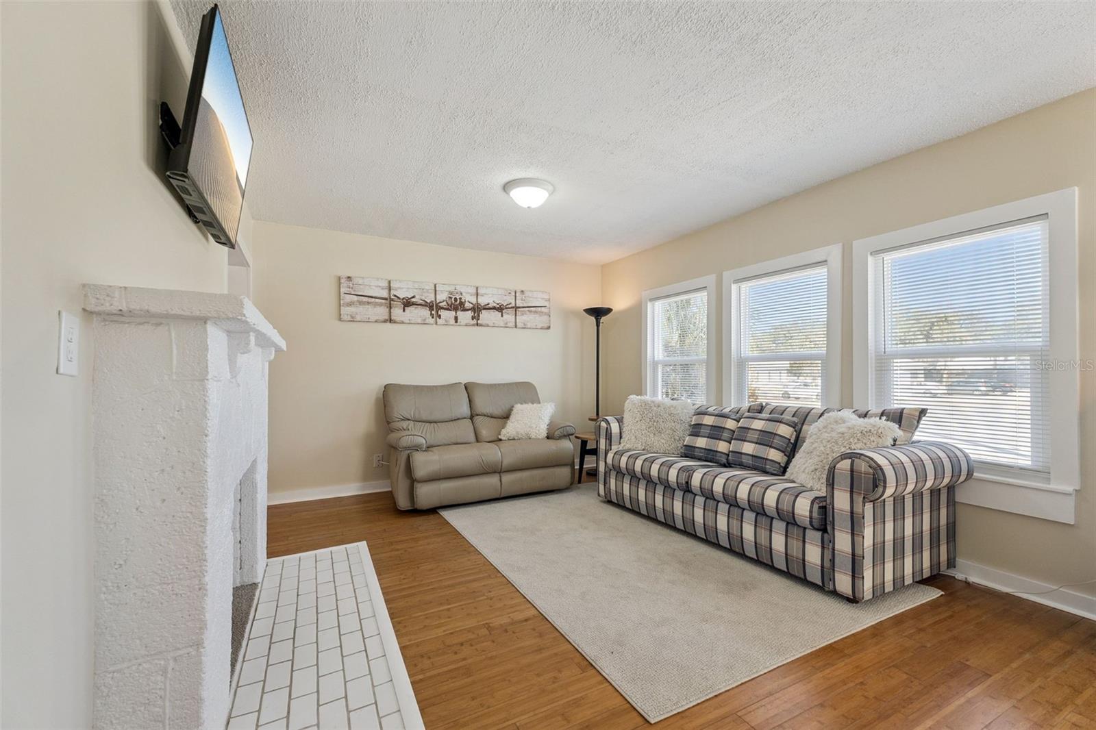 NORWOOD - Residential