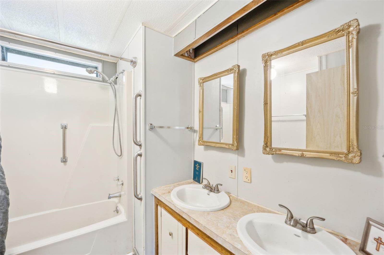 ORANGE MANOR WEST COOP INC - Residential