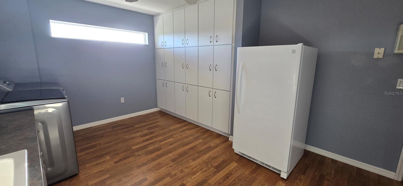 GREEN MEADOWS - Residential Lease