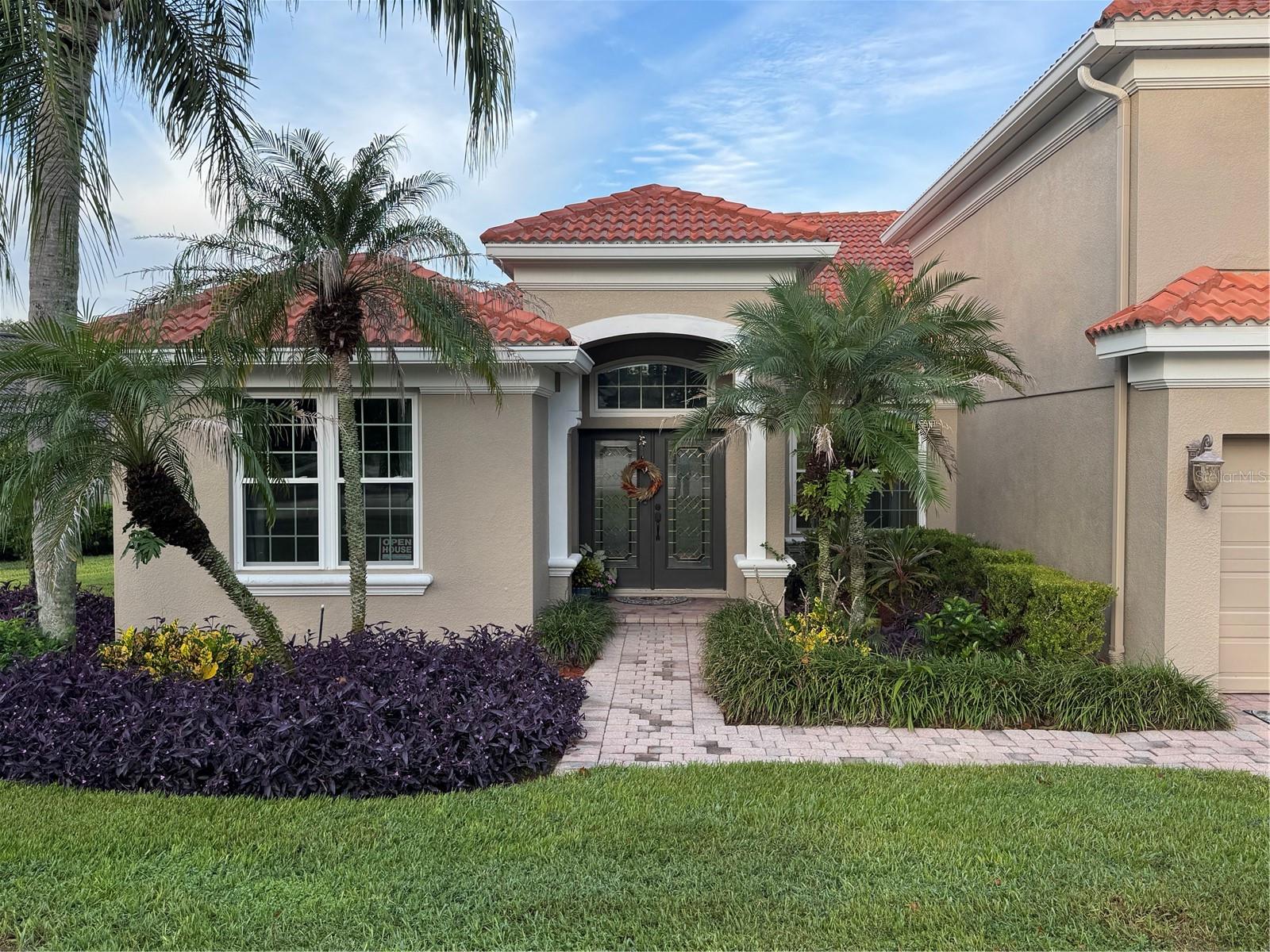 1940 DEERVIEW PLACE