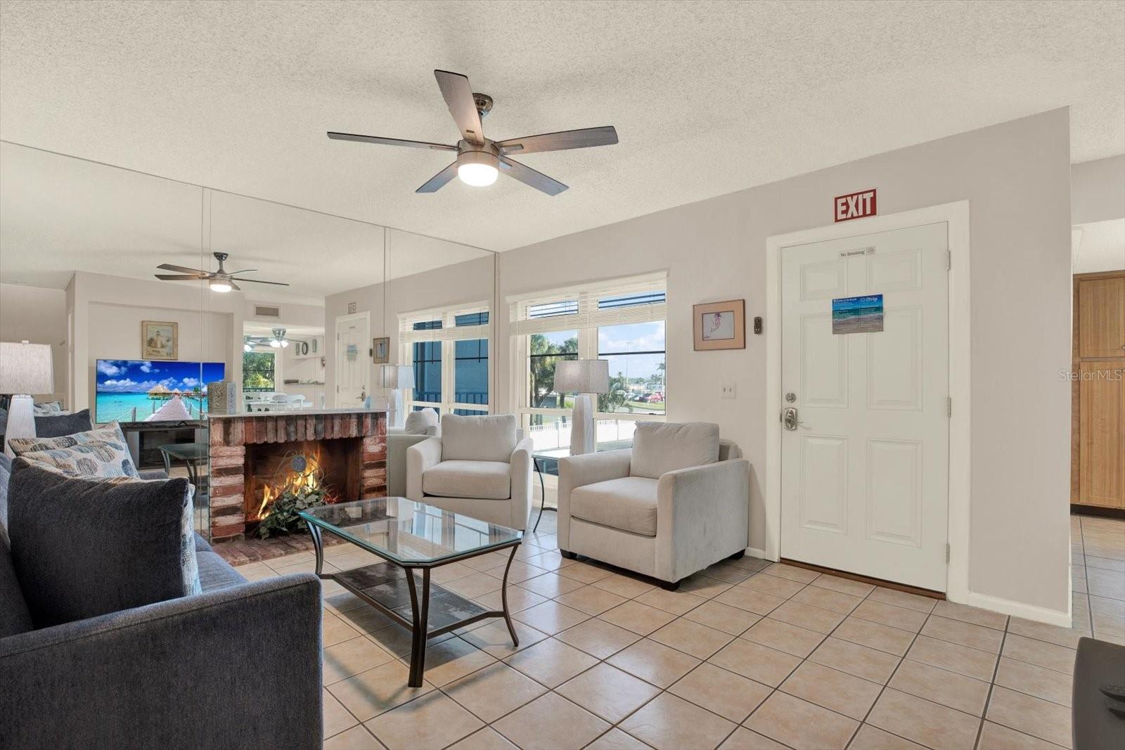 169 MEDALLION BOULEVARD E