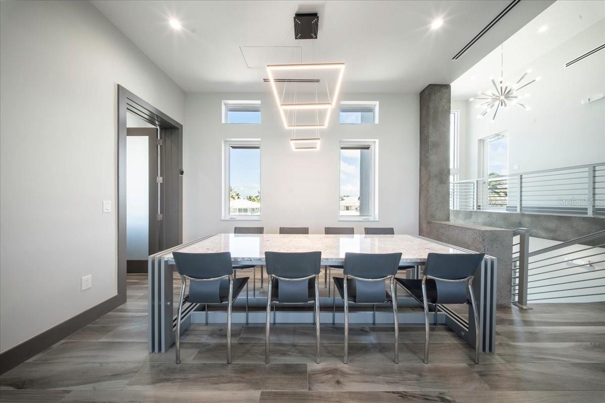 COCO PLUM BEACH - Residential