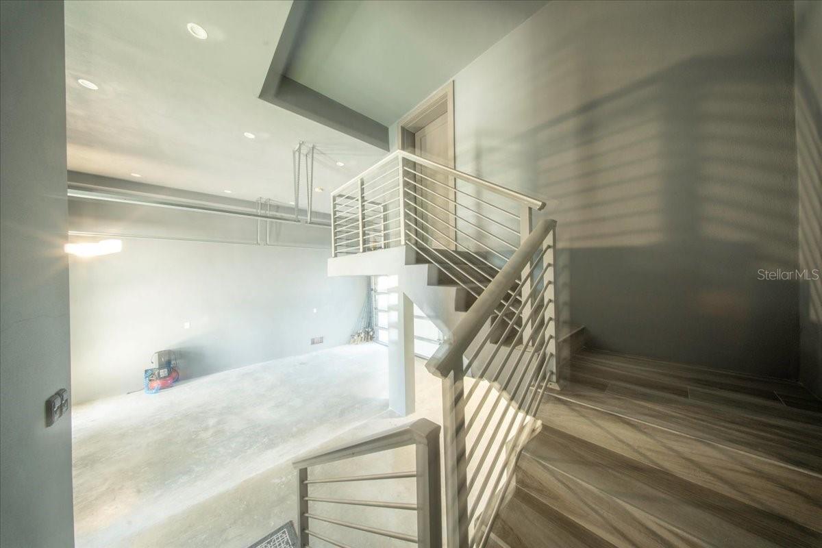 COCO PLUM BEACH - Residential