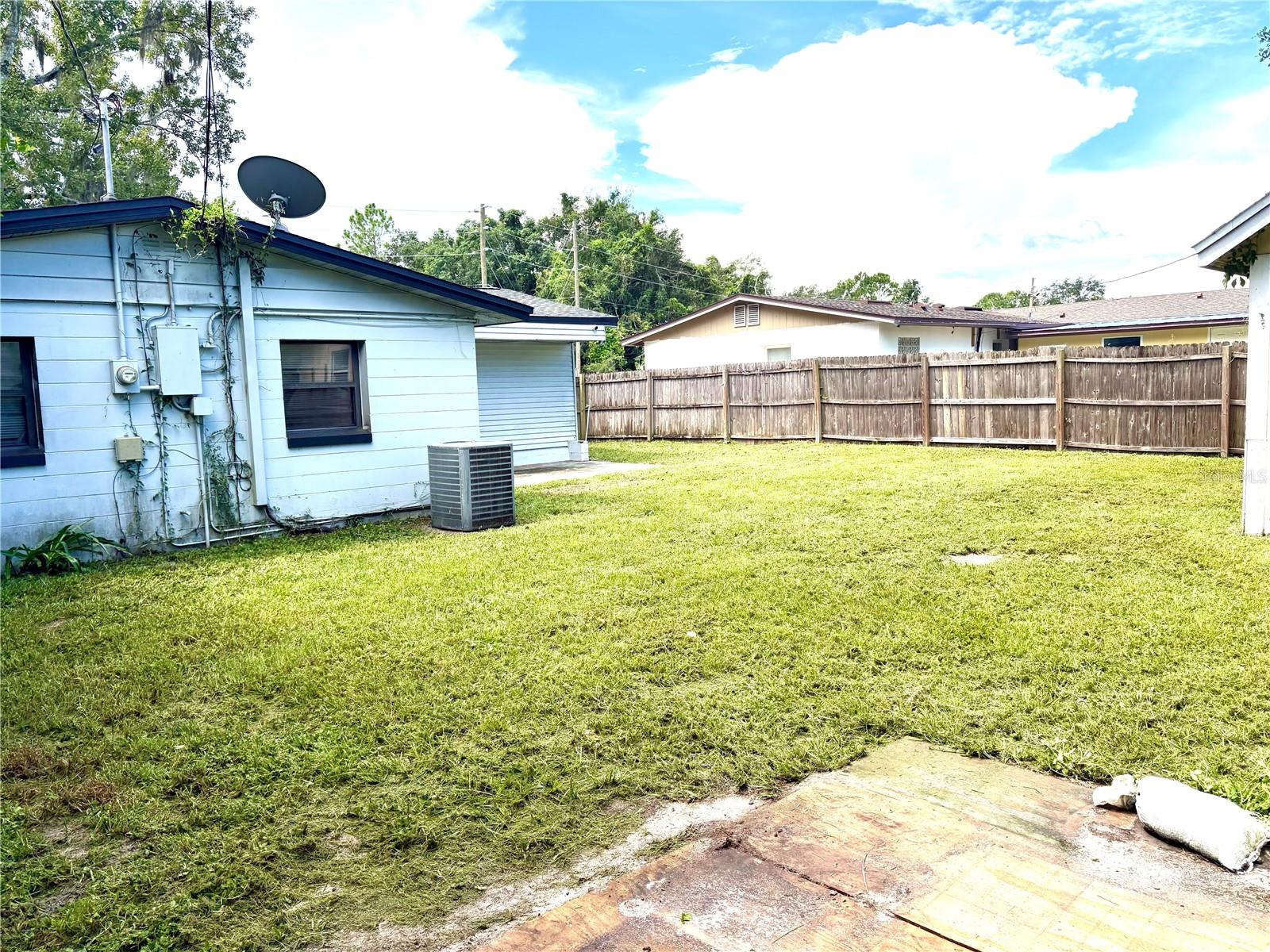 700 HILLVIEW DRIVE