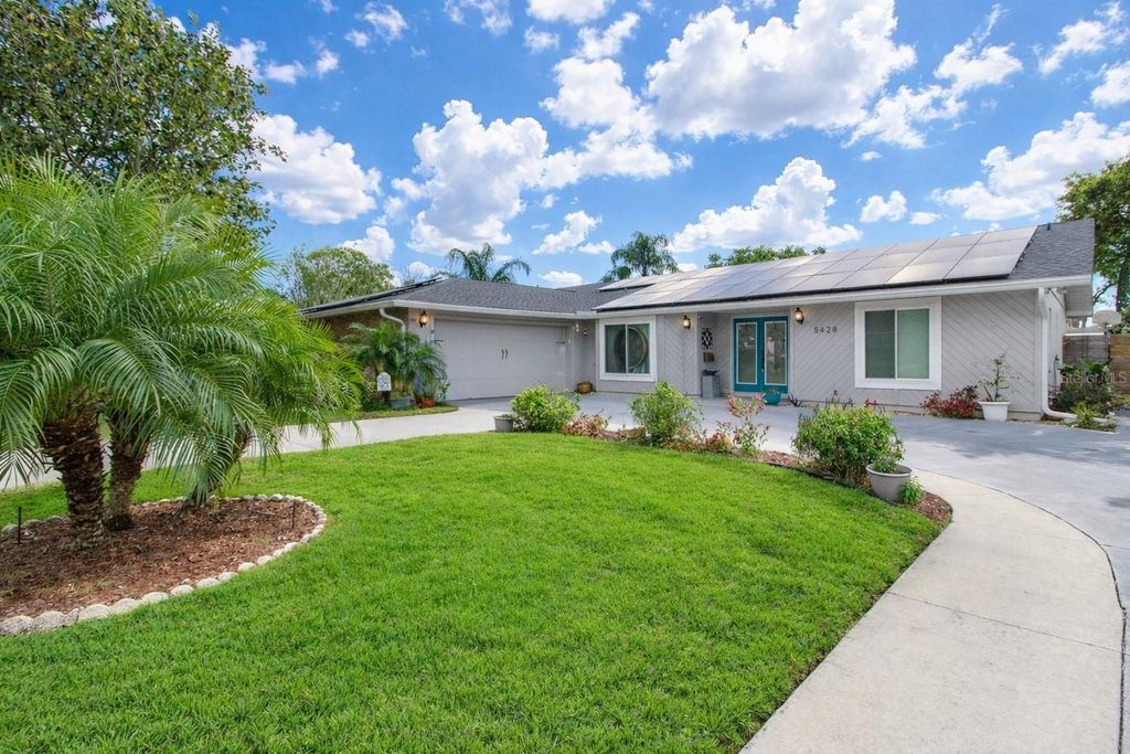Photo of 5428 Weber Place, Lakeland, FL 33809 (MLS # L4959859)