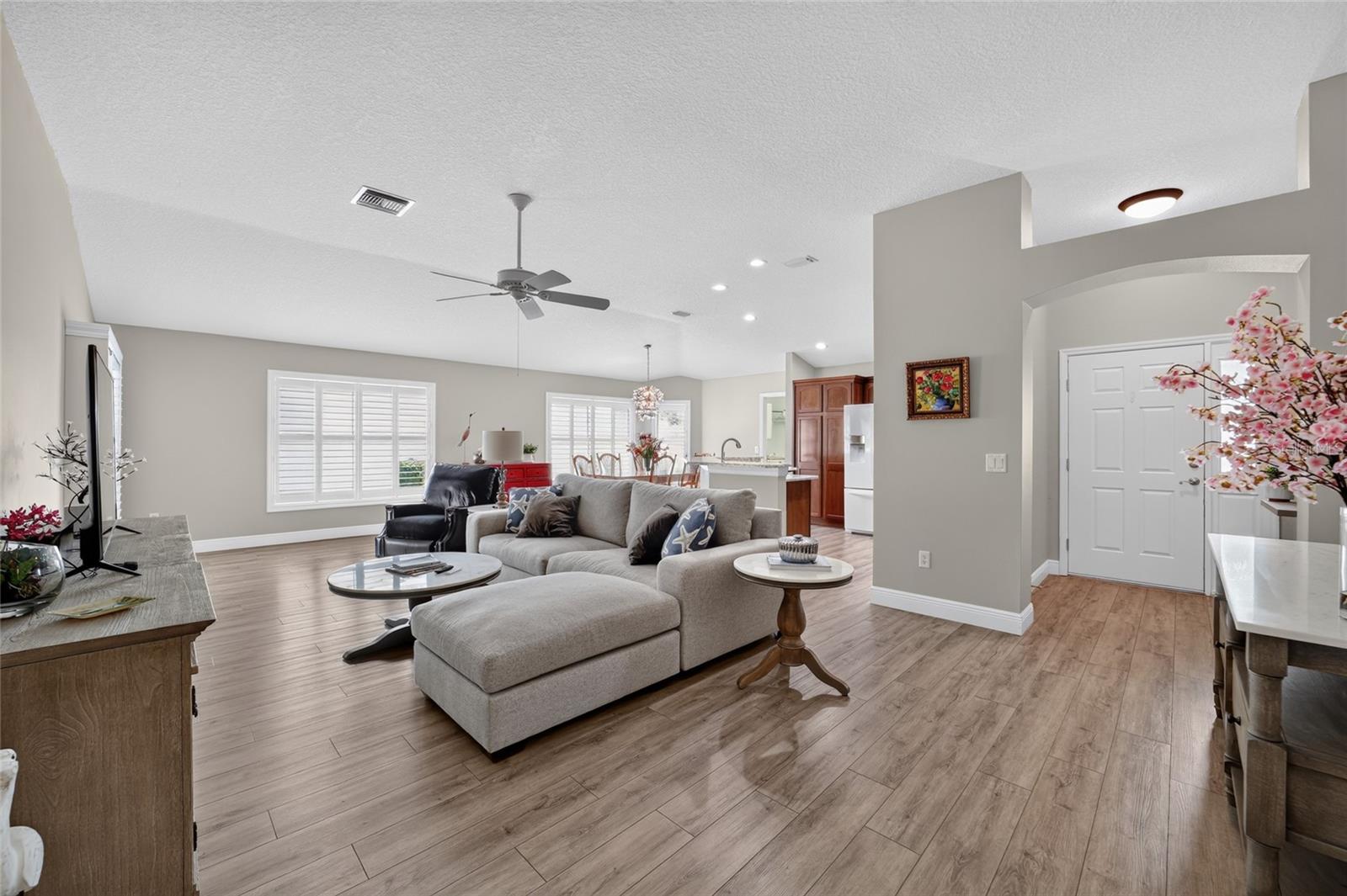 2408 SAFFRON LANE