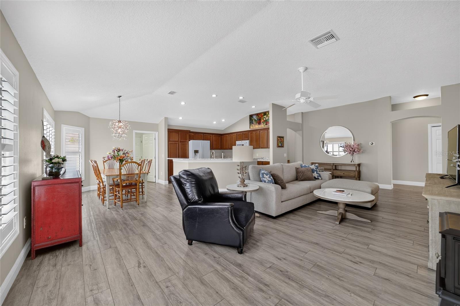 2408 SAFFRON LANE