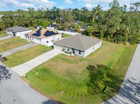 A home in NORTH PORT