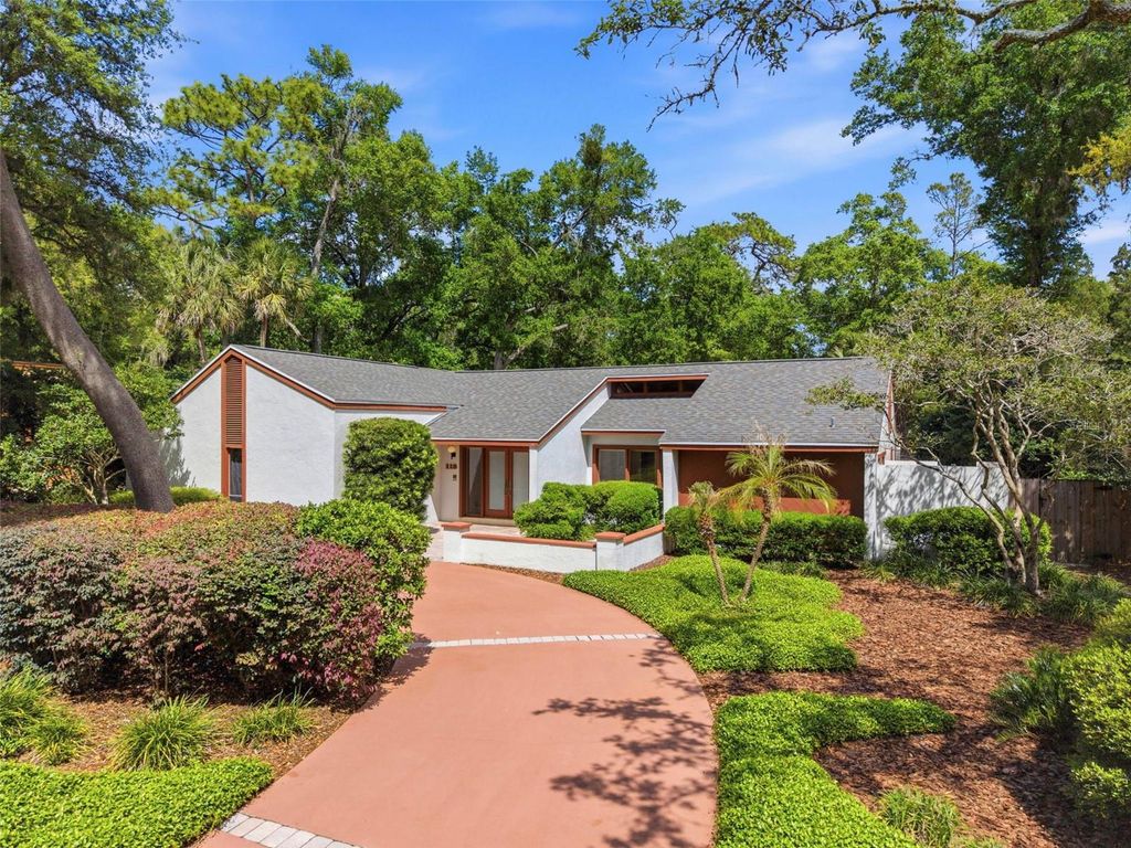 Photo of 115 Red Bay Drive, Longwood, FL 32779 (MLS # O6399635)