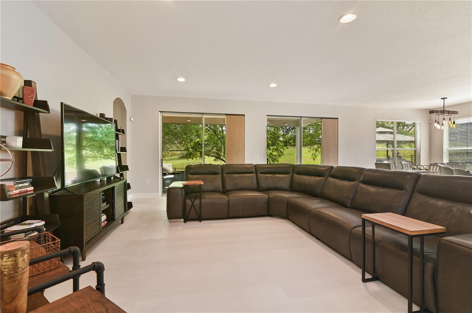 ROCK SPRINGS RIDGE PH VI-A - Residential