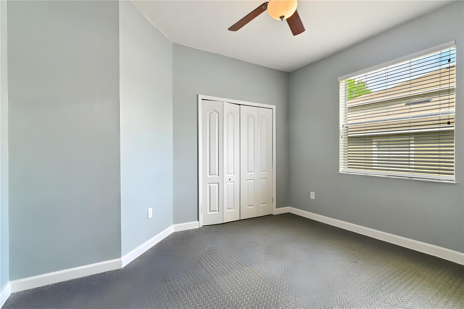 ROCK SPRINGS RIDGE PH VI-A - Residential