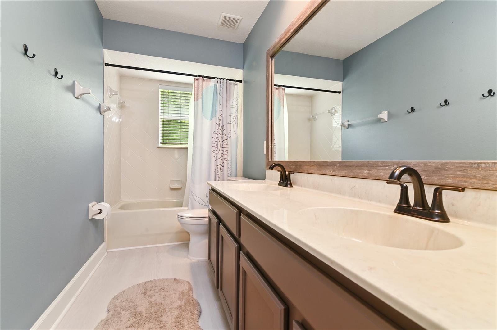 ROCK SPRINGS RIDGE PH VI-A - Residential