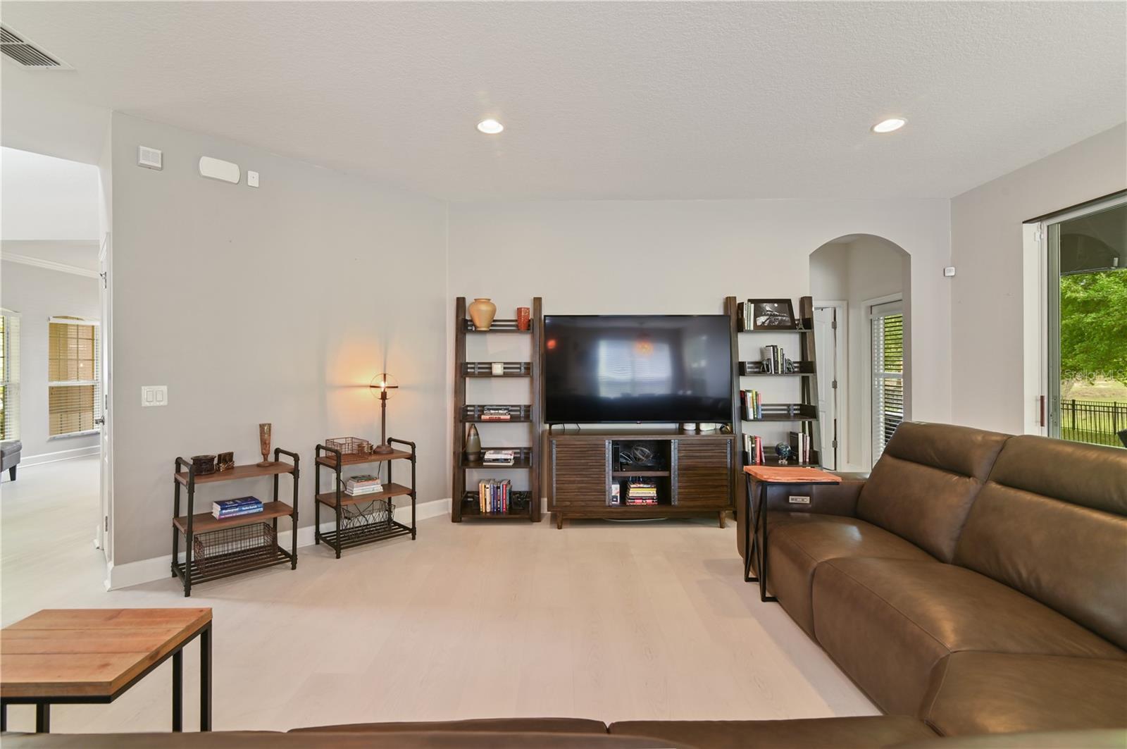 ROCK SPRINGS RIDGE PH VI-A - Residential