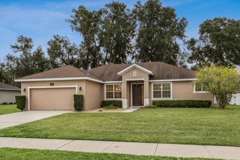 516 WALKING FERN LOOP DELAND FL 32720