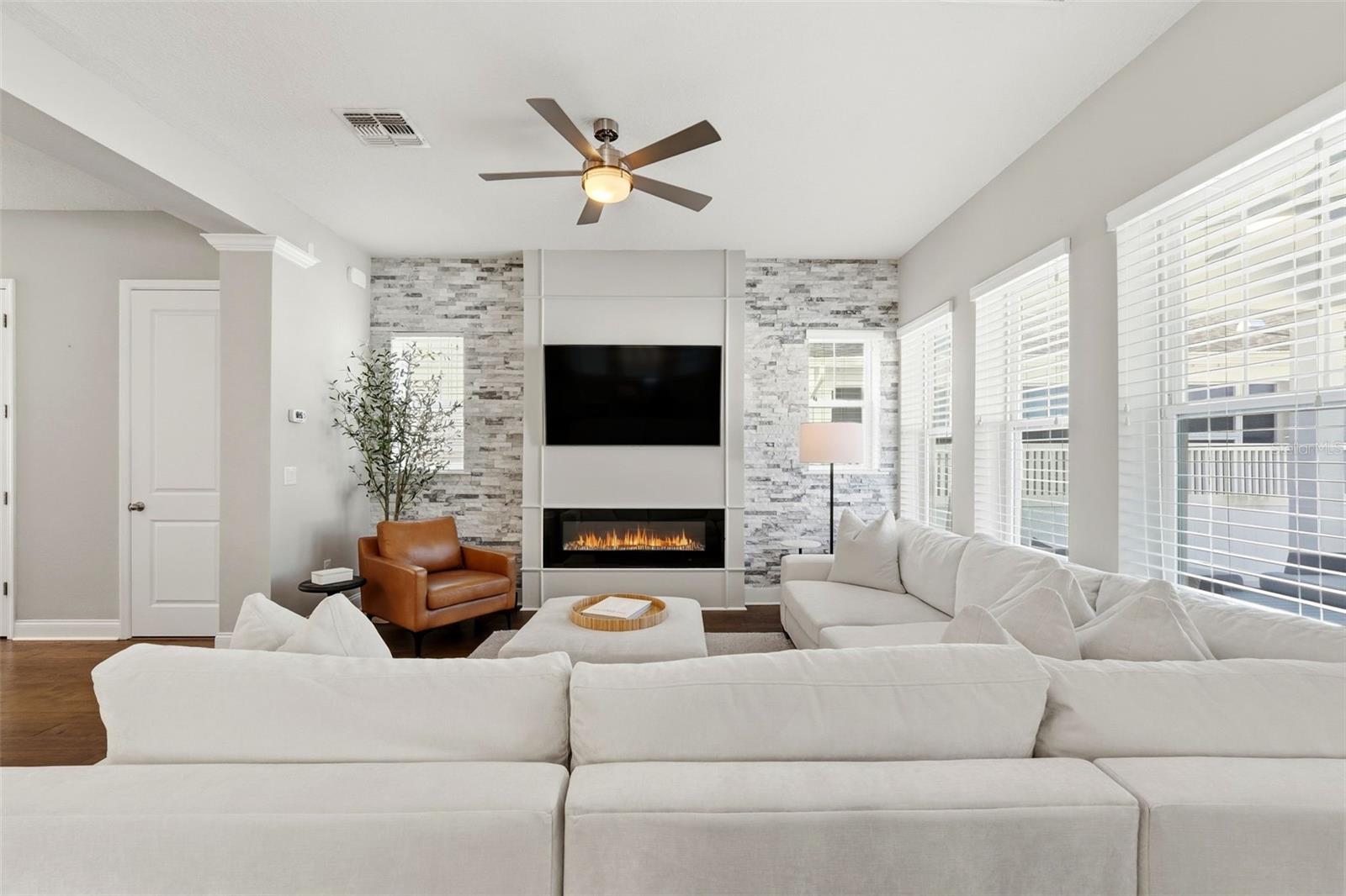 OAKLAND PARKA - Residential