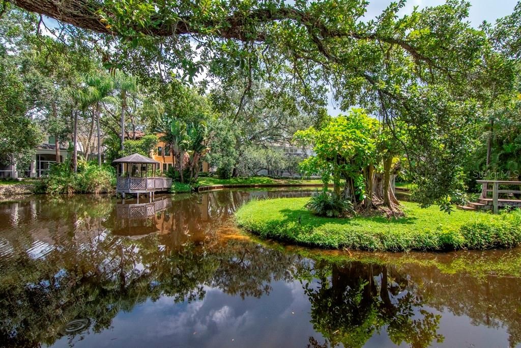 Photo of 2923 W Gandy Boulevard #2923, Tampa, FL 33611 (MLS # TB8397863)