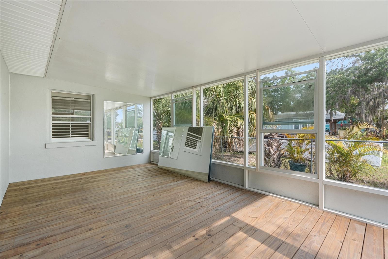 SEMINOLE POINT - Residential