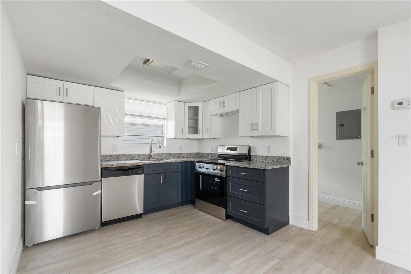 SEMINOLE POINT - Residential