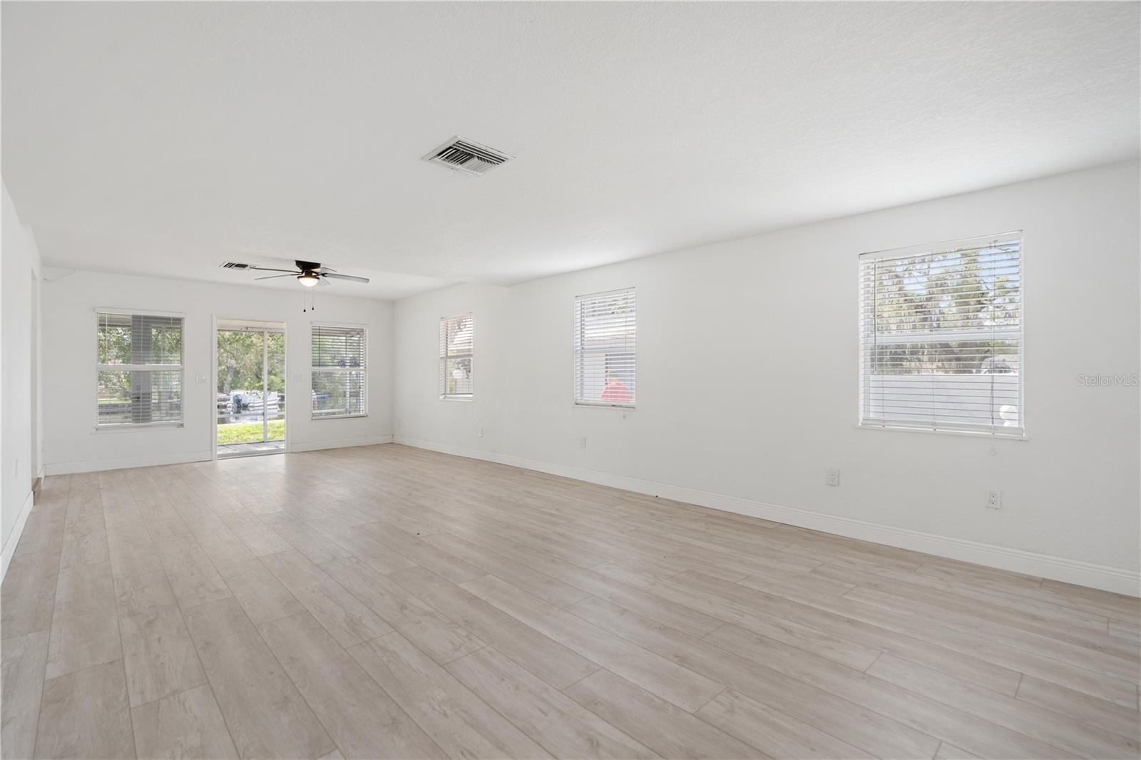 SEMINOLE POINT - Residential