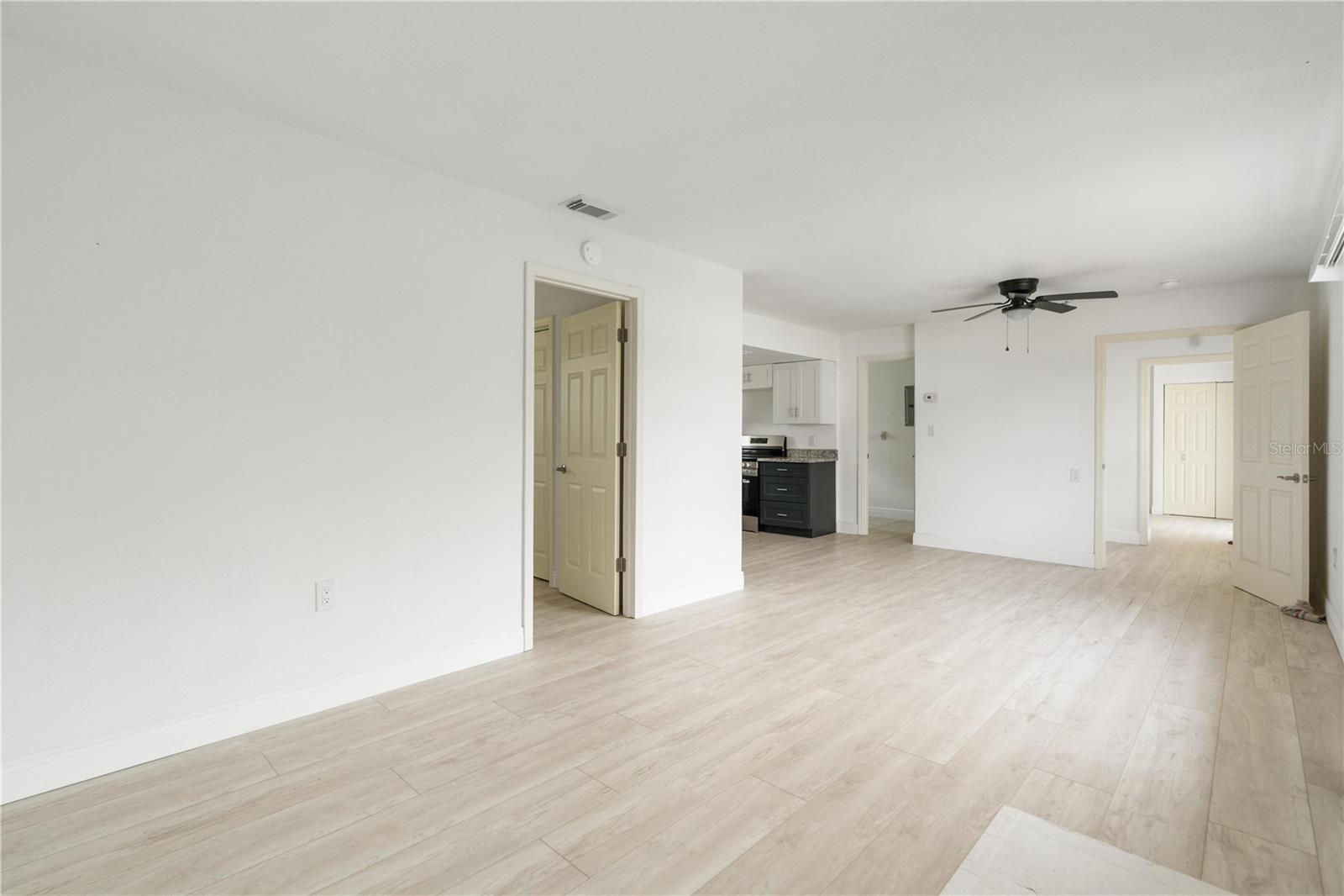 SEMINOLE POINT - Residential