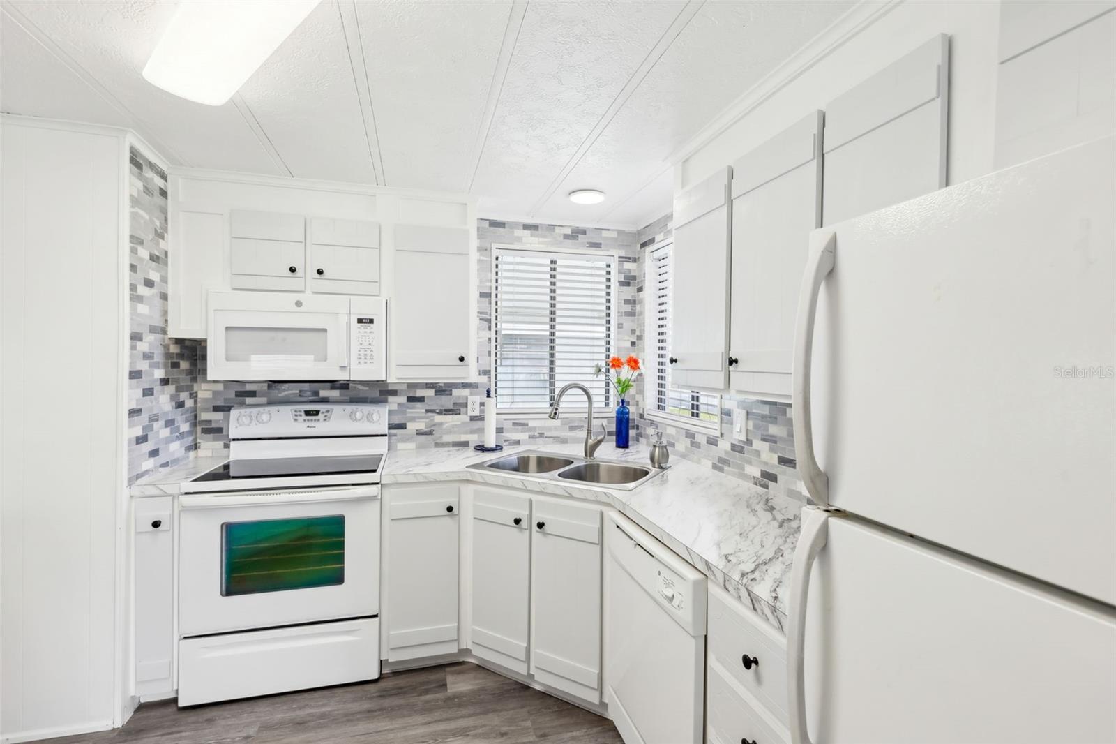 HARBOR OAKS HOMEOWNERS COOPERATIVE SUB - Residential