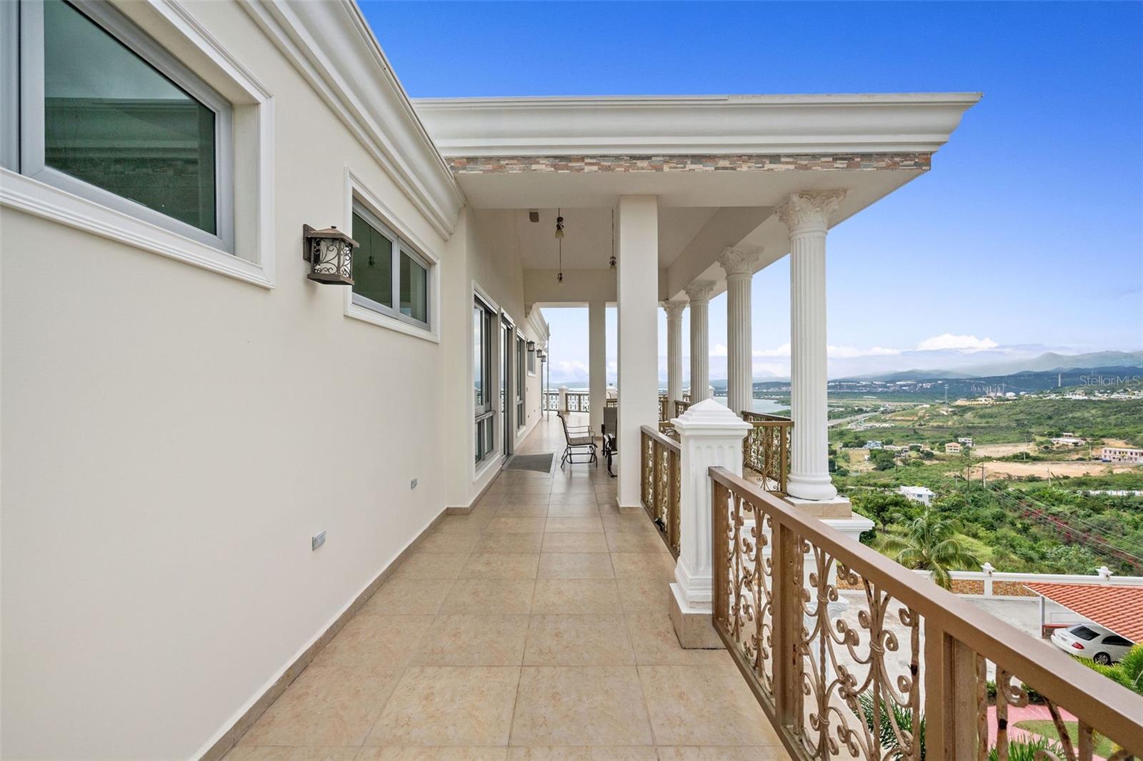 PASEO PUESTA DEL SOL - Residential