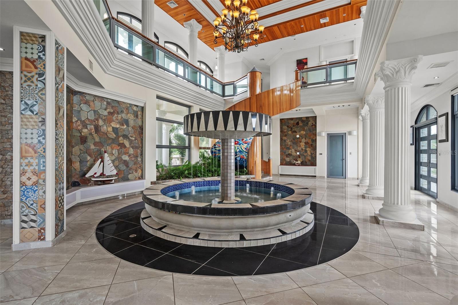 PASEO PUESTA DEL SOL - Residential