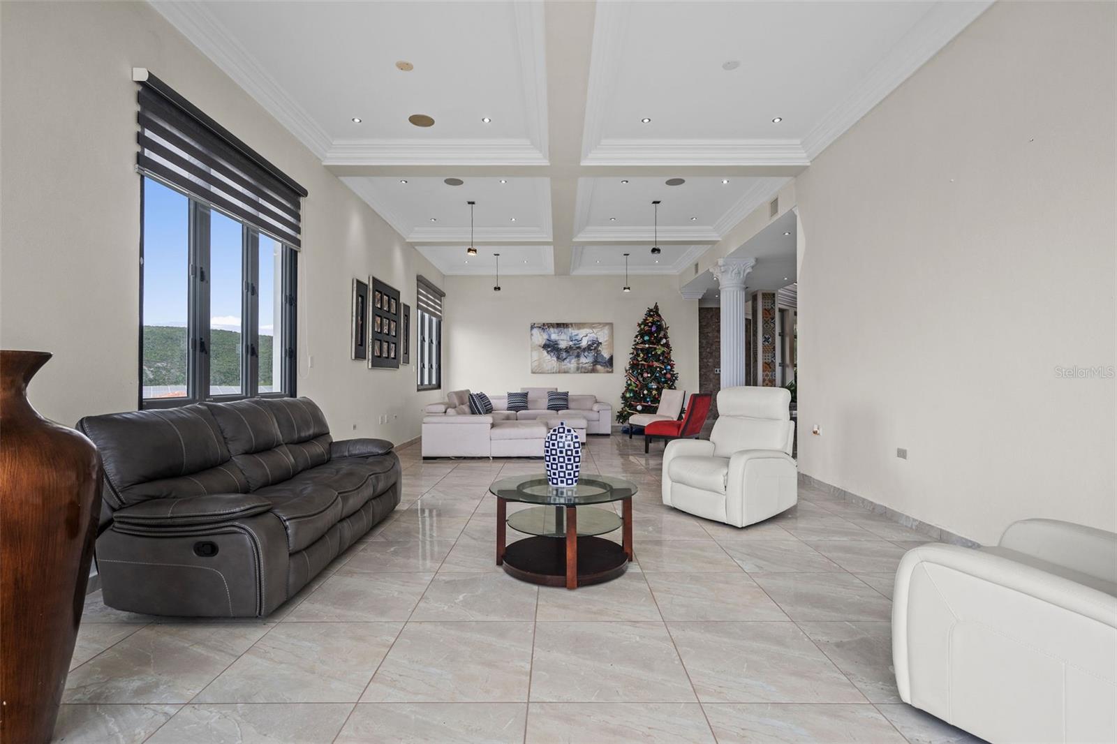 PASEO PUESTA DEL SOL - Residential