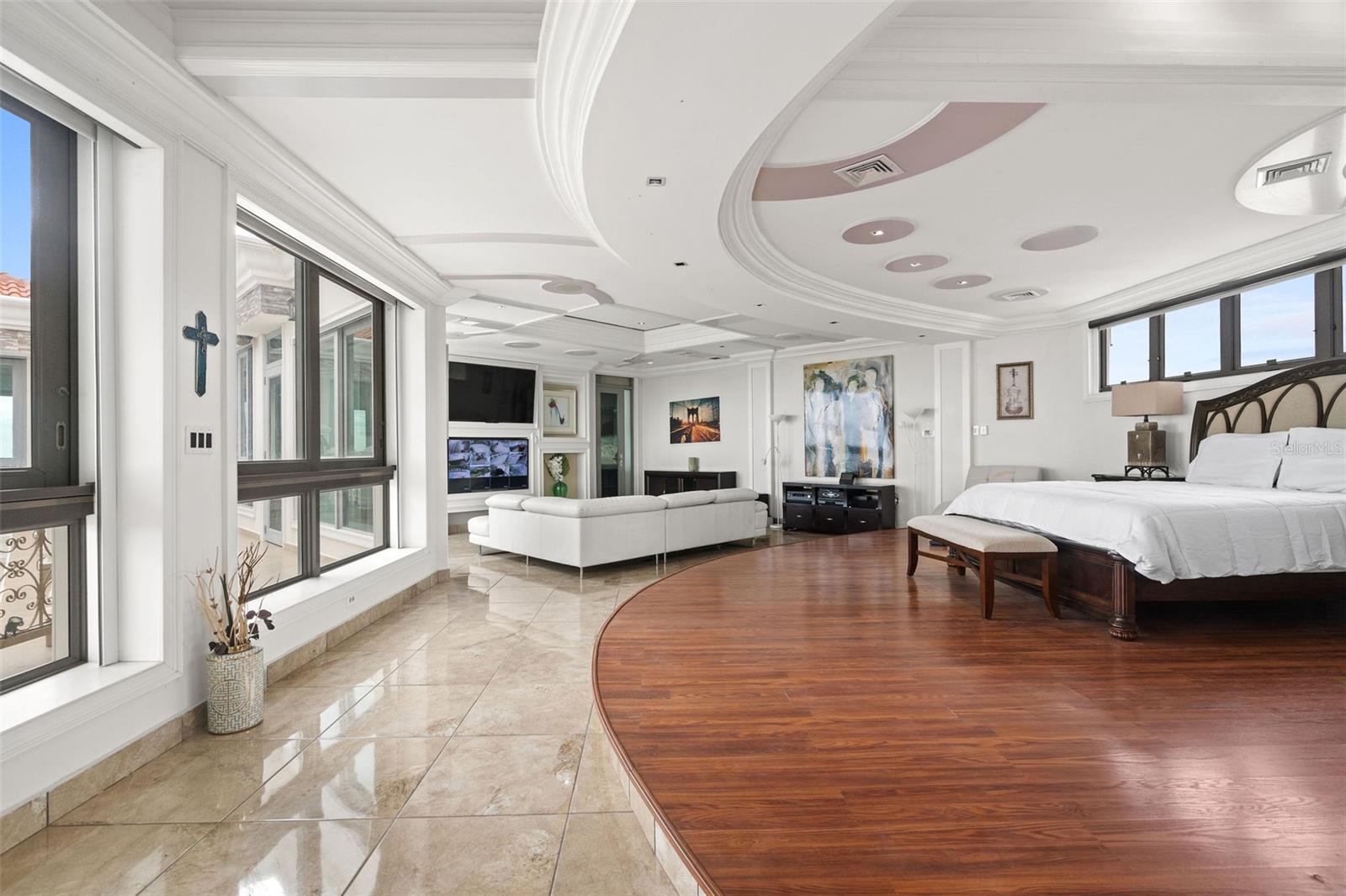 PASEO PUESTA DEL SOL - Residential