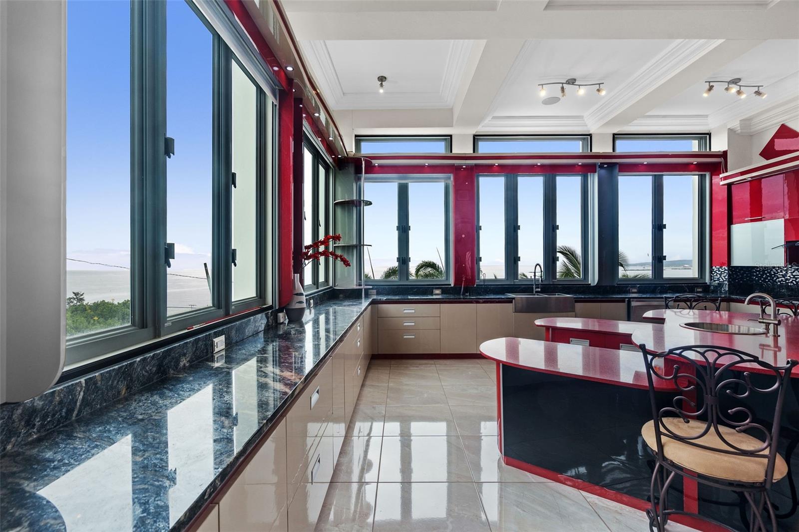 PASEO PUESTA DEL SOL - Residential