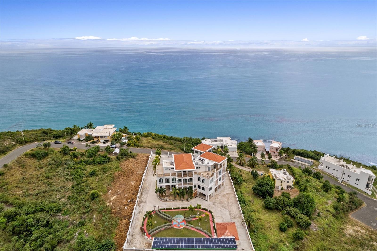 PASEO PUESTA DEL SOL - Residential