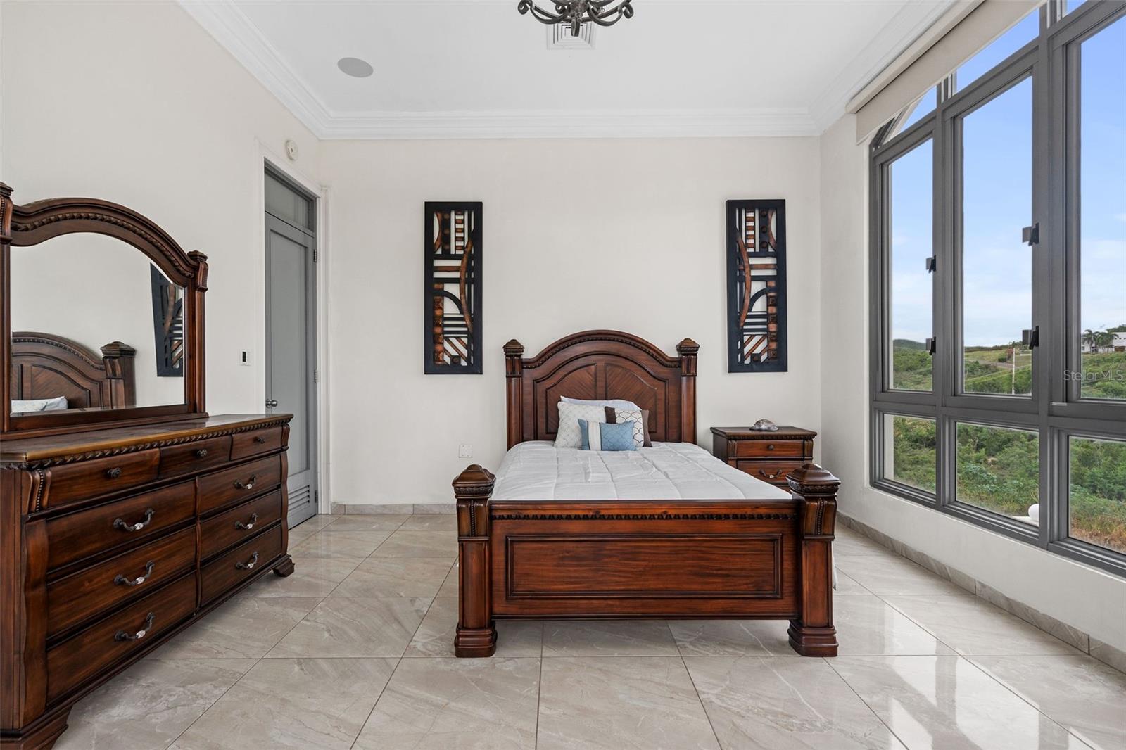 PASEO PUESTA DEL SOL - Residential