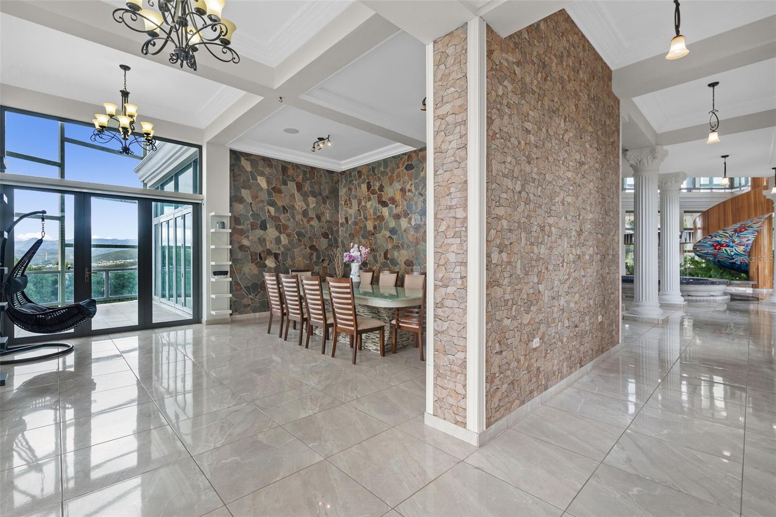 PASEO PUESTA DEL SOL - Residential