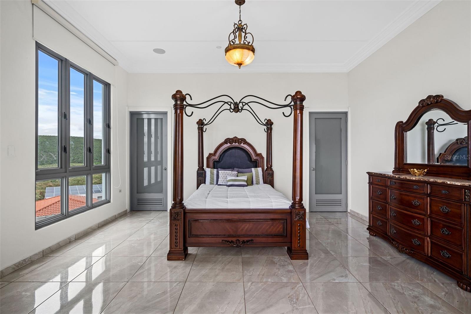 PASEO PUESTA DEL SOL - Residential