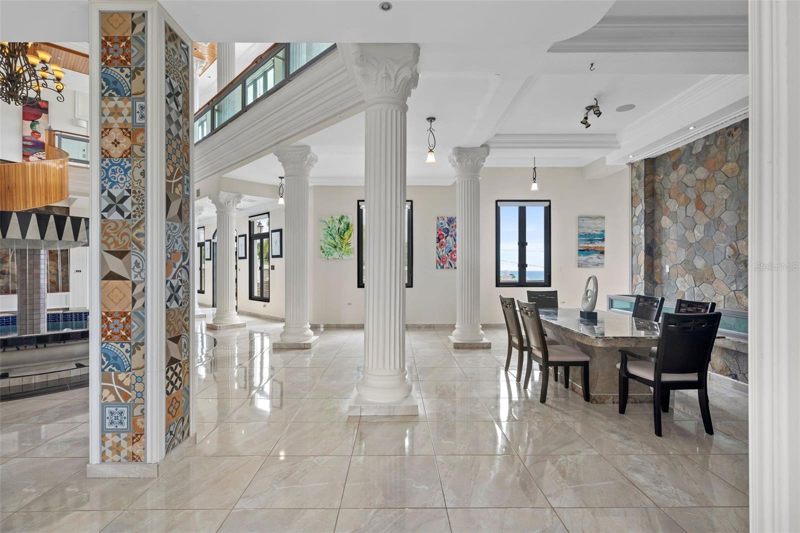 PASEO PUESTA DEL SOL - Residential