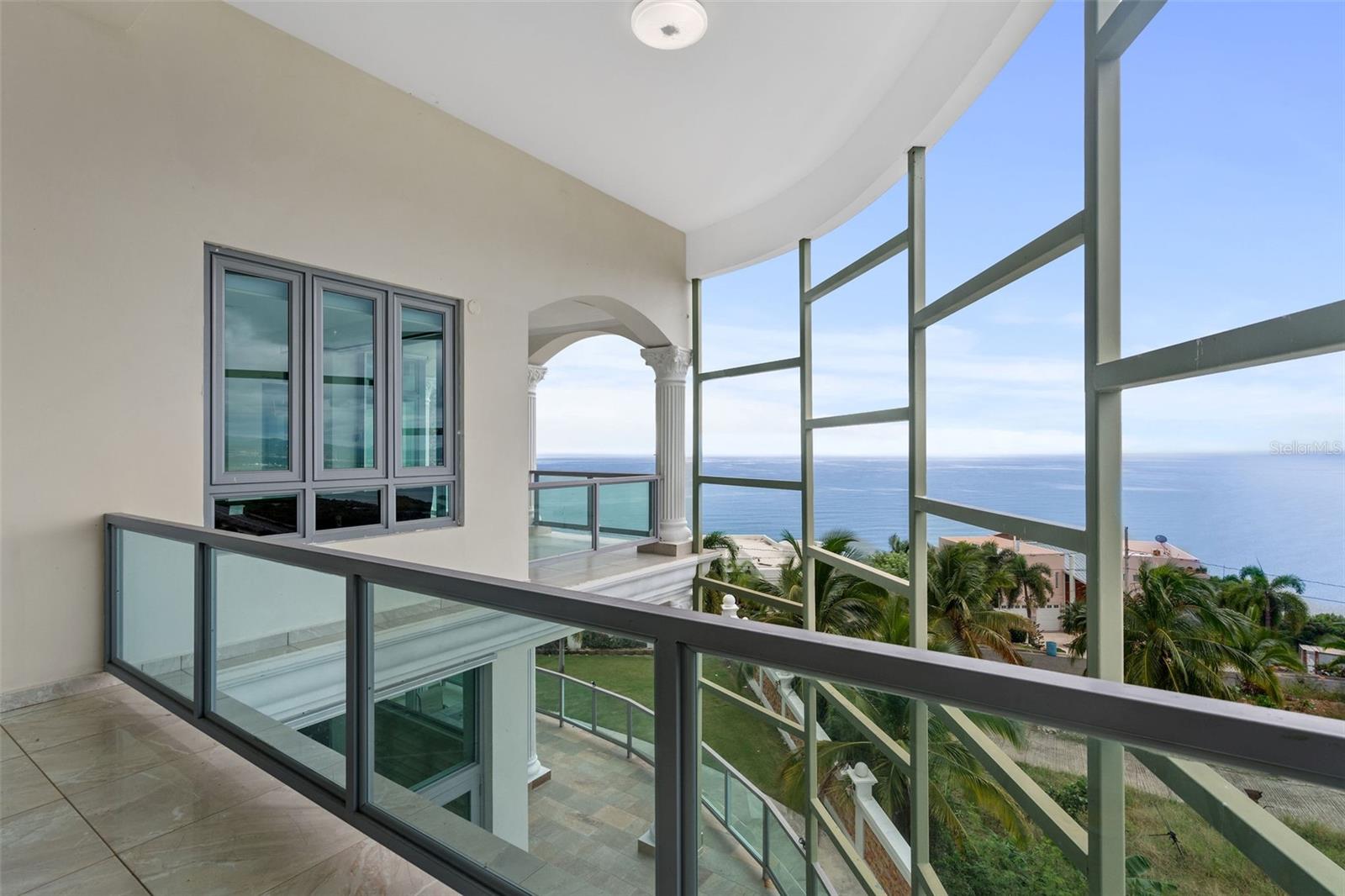 PASEO PUESTA DEL SOL - Residential