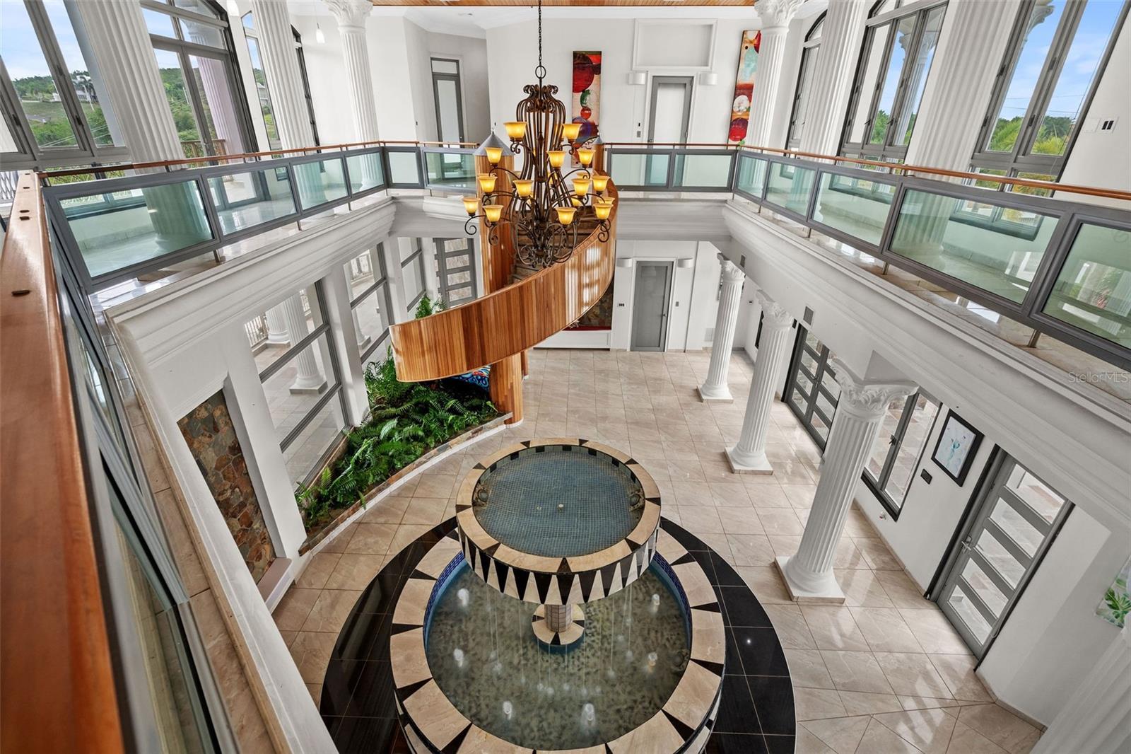 PASEO PUESTA DEL SOL - Residential