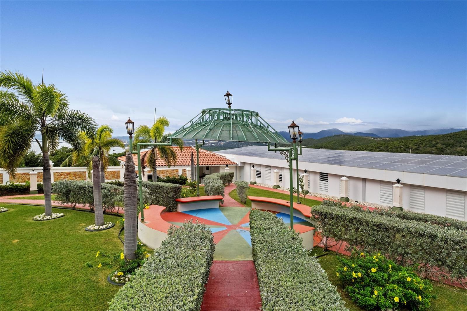 PASEO PUESTA DEL SOL - Residential