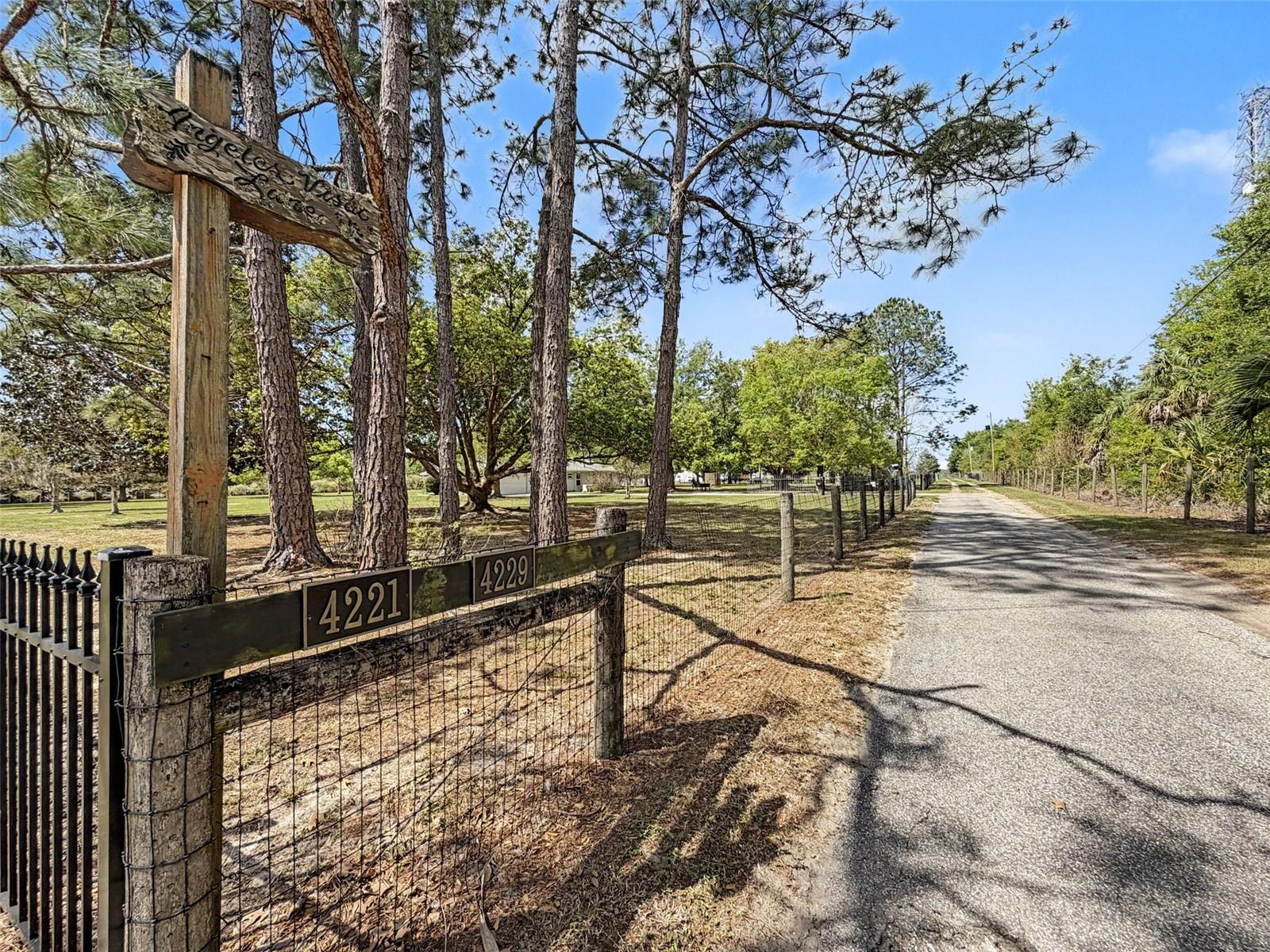 ACREAGE - Residential