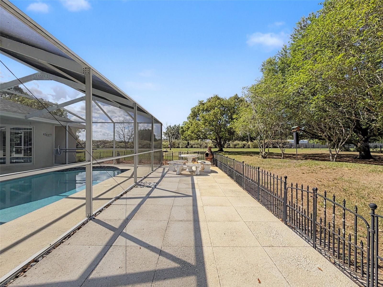 ACREAGE - Residential