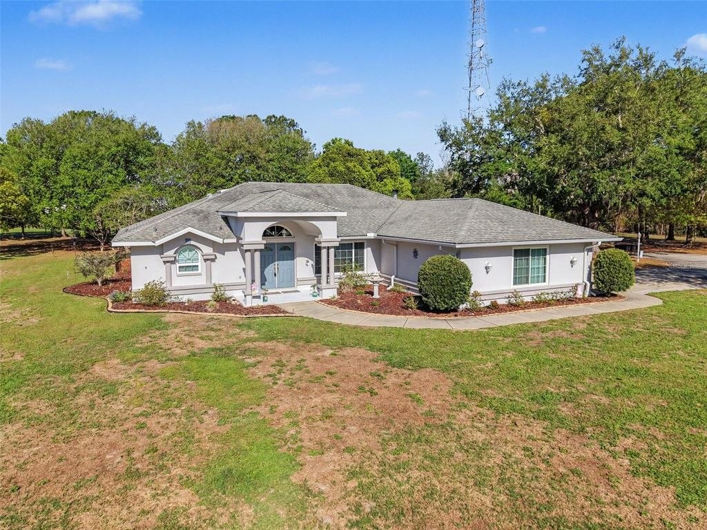 Photo of 4221 Neff Lake Road, Brooksville, FL 34601 (MLS # W7884320)