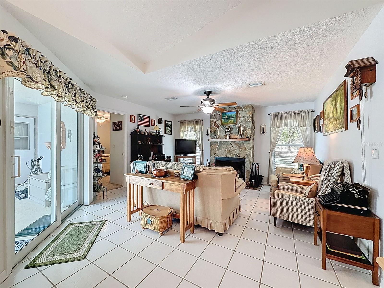 ACREAGE - Residential