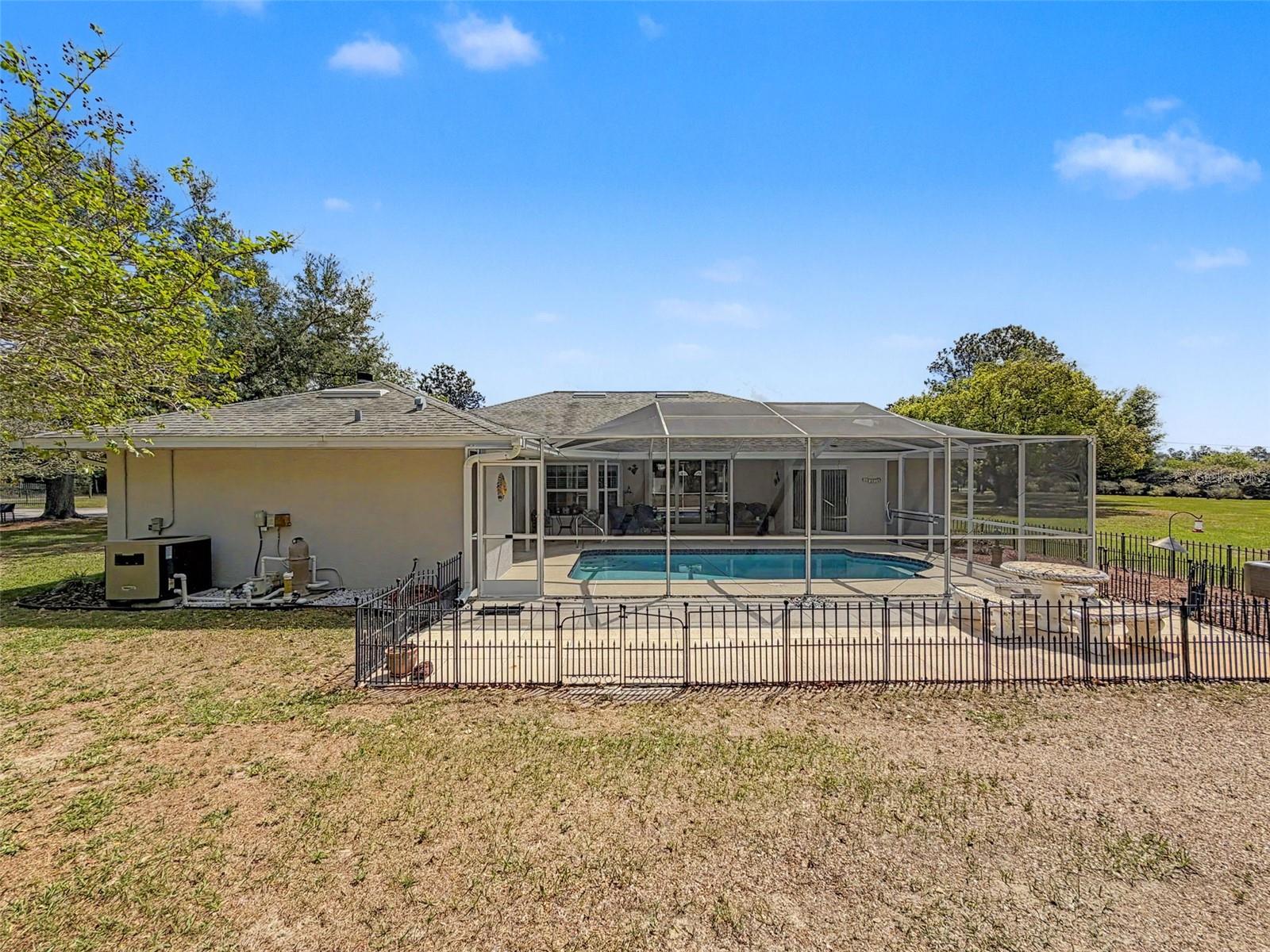 ACREAGE - Residential