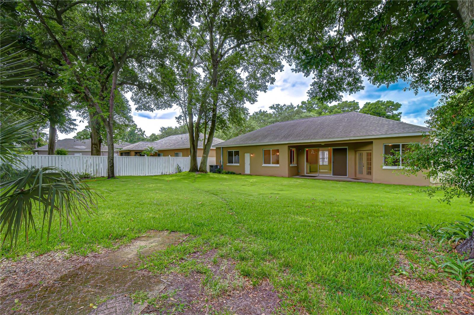 LUMSDEN TRACE - Residential