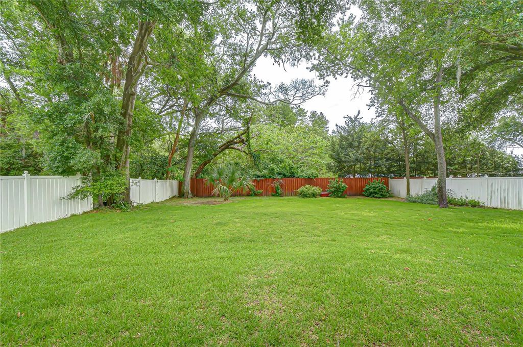 Photo of 1142 Lumsden Trace Circle, Valrico, FL 33594 (MLS # TB8508677)