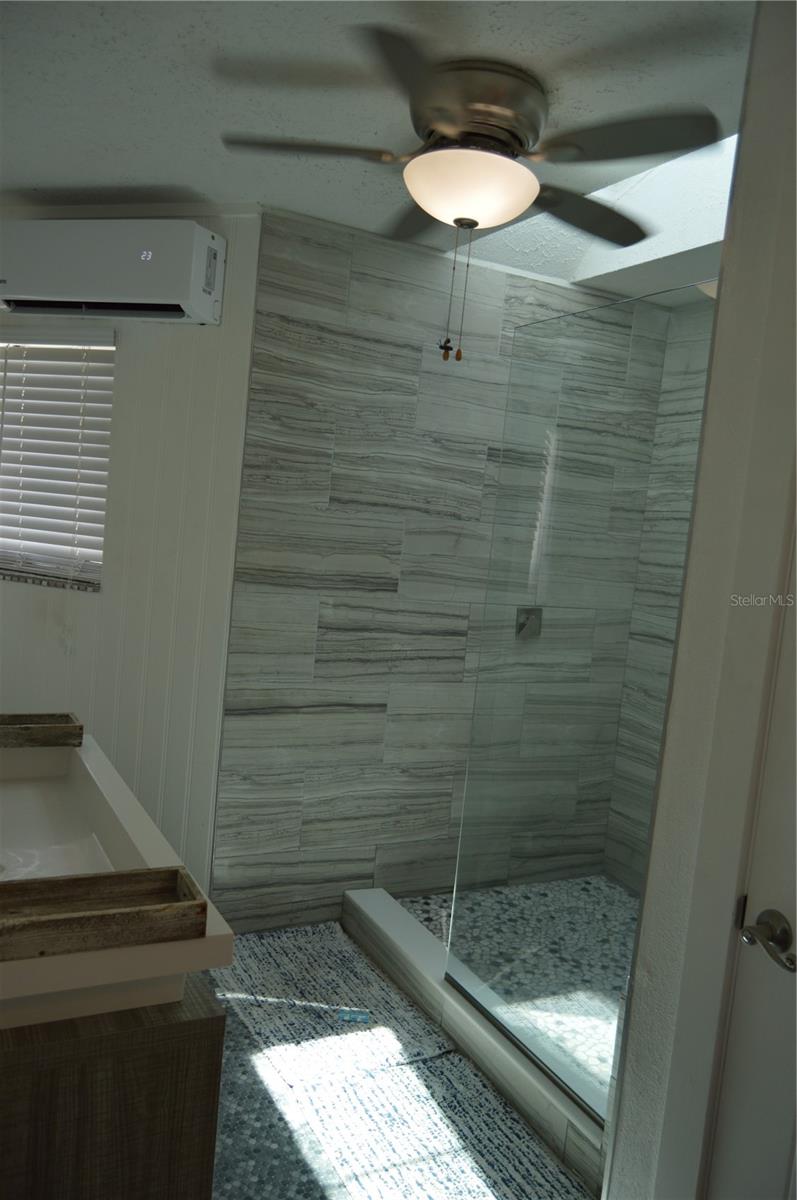 HERNANDO BEACH - Residential