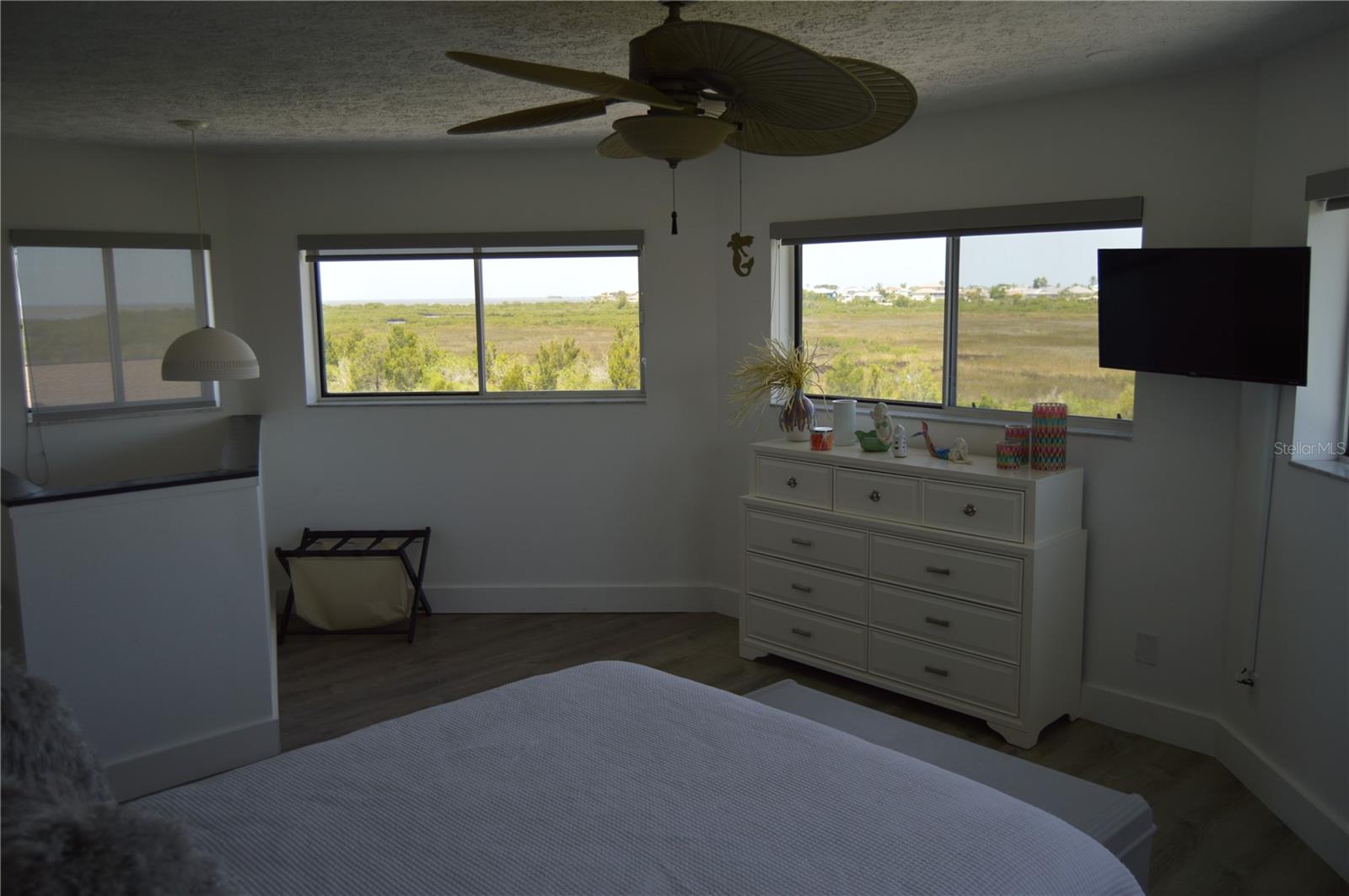 HERNANDO BEACH - Residential