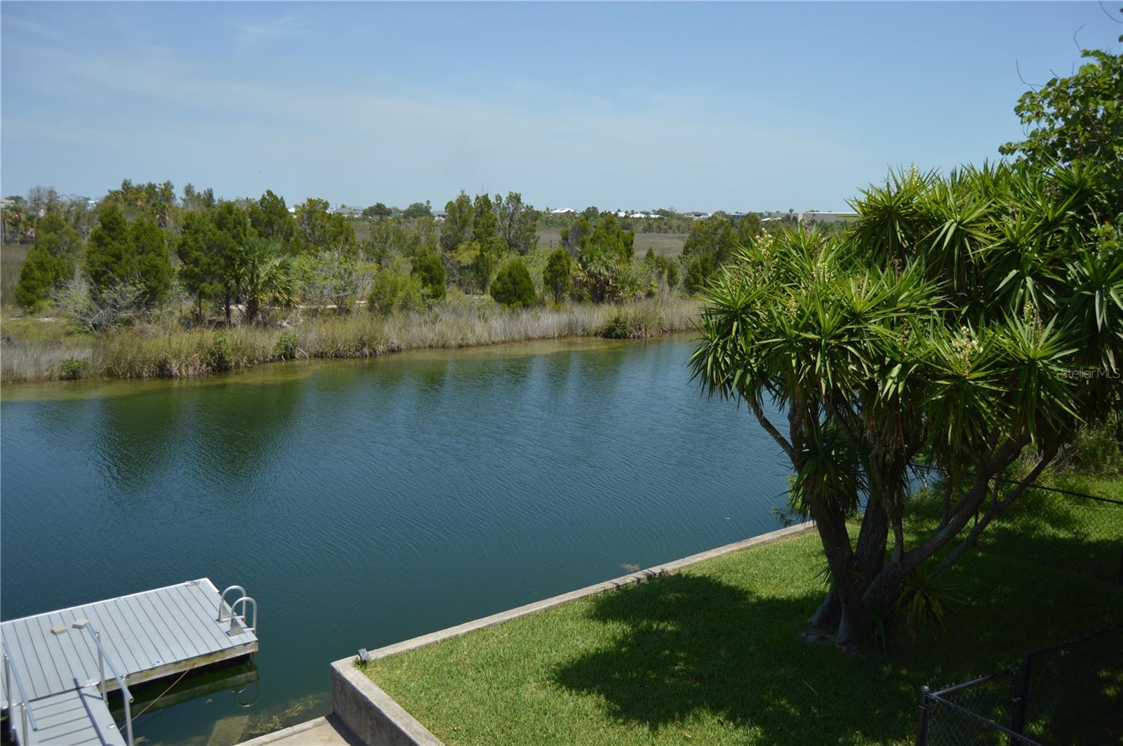 HERNANDO BEACH - Residential