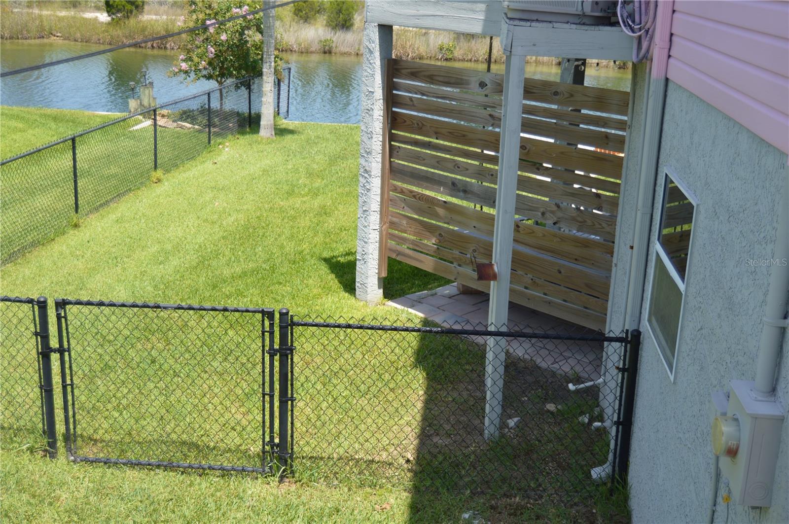 HERNANDO BEACH - Residential