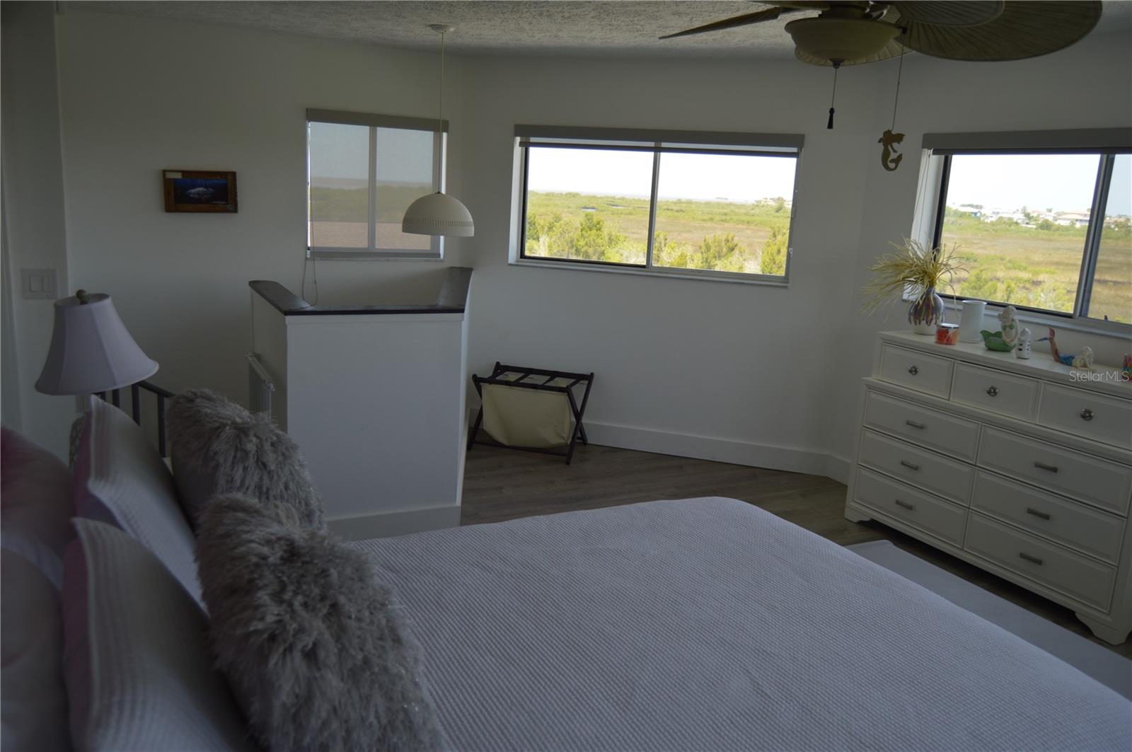 HERNANDO BEACH - Residential